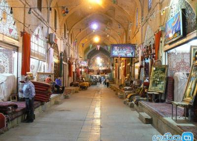 بازار وکیل در شیراز؛ نگینی درخشان بر سینه گردشگری ایران