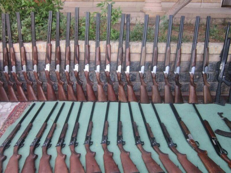 انهدام باند قاچاقچیان اسحله در کرمانشاه و کشف 50 قبضه سلاح شکاری